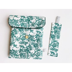 Pochette à livre matelassée et marque-page jungle