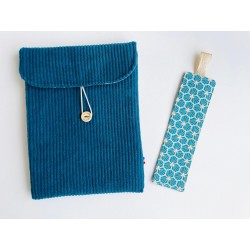 Pochette à livre matelassée et marque-page velours ryad