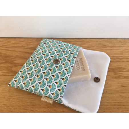 Pochette à savon vert éventail